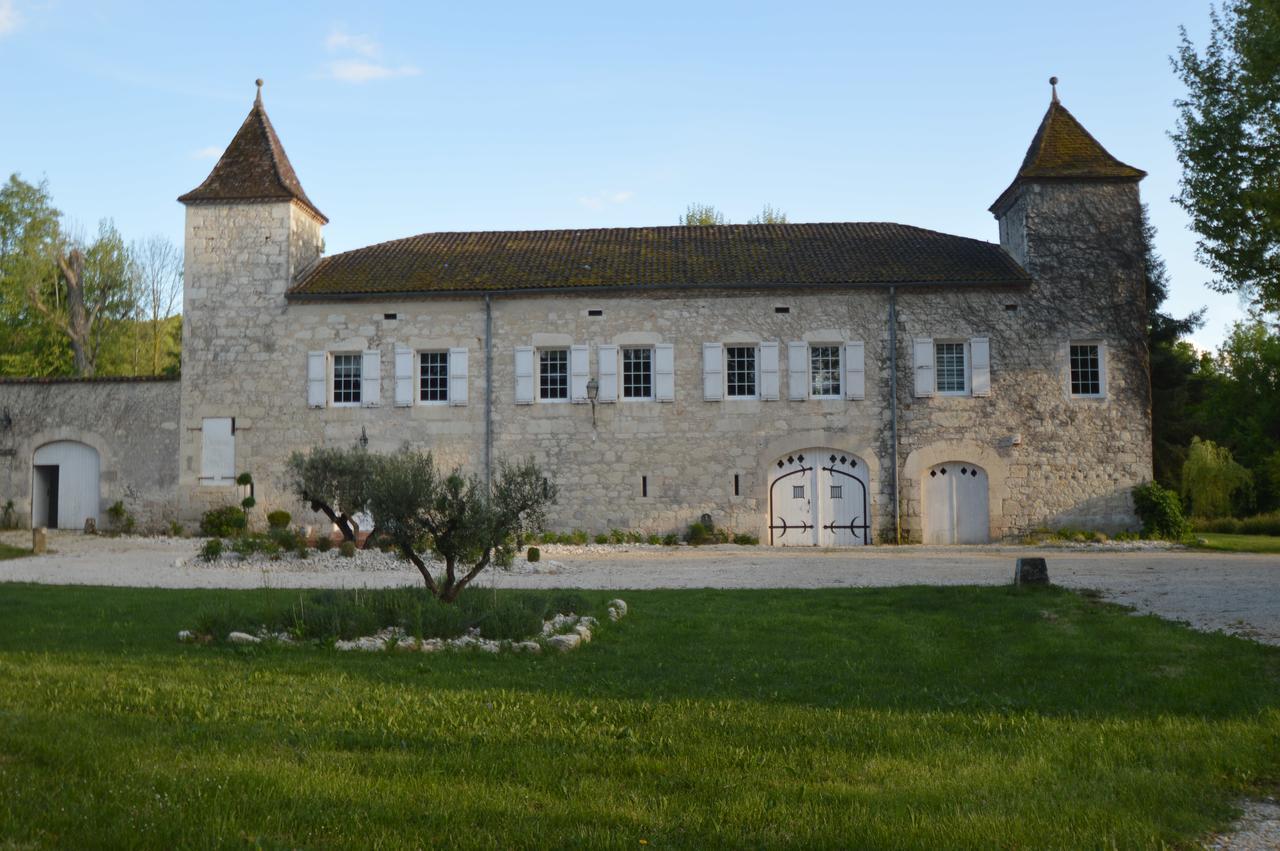 Moulin De Jouenery Et Spa Brassac  Exterior foto